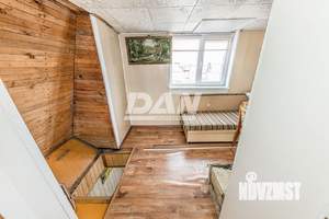 Дом 30м², 2-этажный, участок 5 сот.  