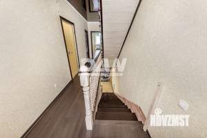 Таунхаус 221м², 3-этажный, участок 2 сот.  