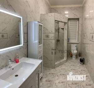 Дом 250м&sup2;, 2-этажный, участок 3 сот.  