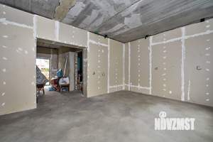 Дом 130м&sup2;, 2-этажный, участок 5 сот.  