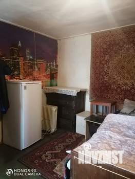 Дом 60м&sup2;, 2-этажный, участок 5 сот.  