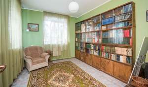 Дом 300м&sup2;, 2-этажный, участок 6 сот.  