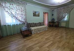 Дом 80м&sup2;, 1-этажный, участок 7 сот.  