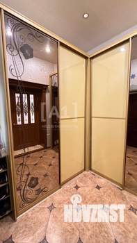 Дом 465м&sup2;, 3-этажный, участок 7 сот.  