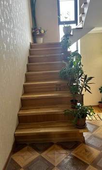 Дом 442м&sup2;, 3-этажный, участок 6 сот.  