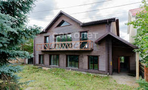 Дом 412м&sup2;, 2-этажный, участок 6 сот.  