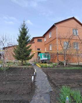 Дом 273м&sup2;, 2-этажный, участок 16 сот.  