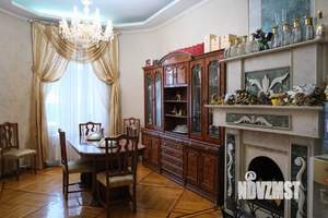 Коттедж 583м², 2-этажный, участок 9 сот.  