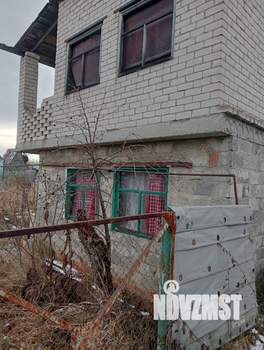 Дом 40м², 2-этажный, участок 4 сот.  