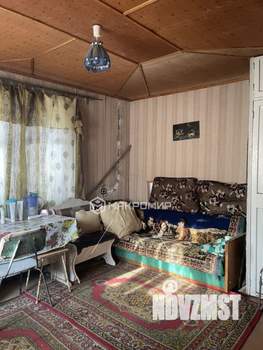 Дом 30м², 2-этажный, участок 4 сот.  