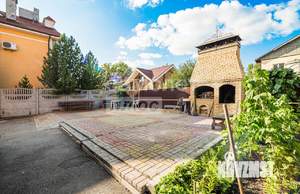 Дом 450м², 3-этажный, участок 6 сот.  