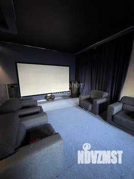 Коттедж 551м&sup2;, 3-этажный, участок 6 сот.  