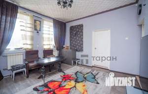 Коттедж 300м&sup2;, 2-этажный, участок 6 сот.  