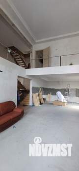 Коттедж 350м&sup2;, 3-этажный, участок 10 сот.  