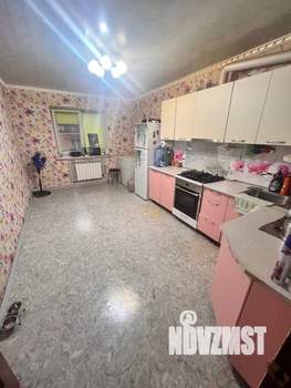 Дом 219м², 2-этажный, участок 9 сот.  