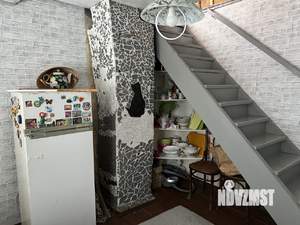 Дом 42м&sup2;, 2-этажный, участок 5 сот.  