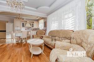 Коттедж 246м&sup2;, 2-этажный, участок 8 сот.  