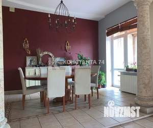 Таунхаус 304м&sup2;, 3-этажный, участок 1 сот.  