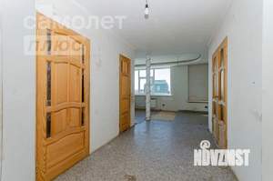 Дом 279м², 3-этажный, участок 10 сот.  