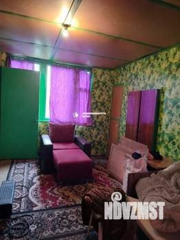 Дом 23м&sup2;, 2-этажный, участок 6 сот.  