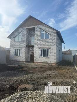 Дом 181м&sup2;, 2-этажный, участок 4 сот.  