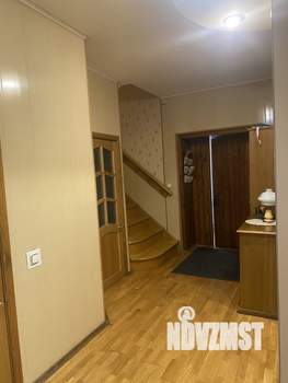 Дом 240м&sup2;, 2-этажный, участок 8 сот.  