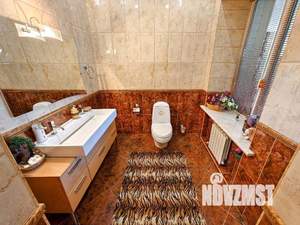 Коттедж 811м&sup2;, 3-этажный, участок 37 сот.  