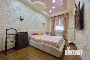 Коттедж 596м², 3-этажный, участок 10 сот.  