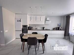 Таунхаус 145м&sup2;, 3-этажный, участок 2 сот.  