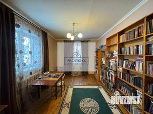 Дом 320м², 2-этажный, участок 7 сот.  