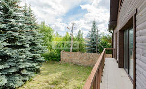 Дом 412м&sup2;, 2-этажный, участок 6 сот.  