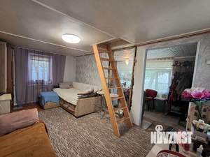 Дом 42м&sup2;, 2-этажный, участок 6 сот.  