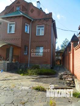 Коттедж 446м², 3-этажный, участок 12 сот.  