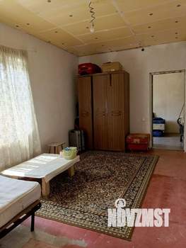 Дом 145м&sup2;, 2-этажный, участок 3 сот.  