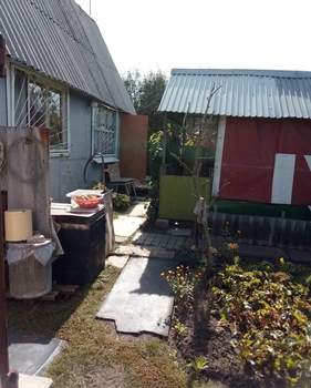 Дом 35м&sup2;, 2-этажный, участок 4 сот.  