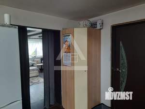 Дом 100м&sup2;, 2-этажный, участок 4 сот.  