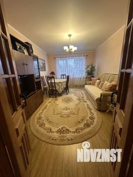 Коттедж 121м&sup2;, 2-этажный, участок 8 сот.  