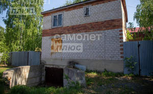 Дом 128м&sup2;, 3-этажный, участок 11 сот.  