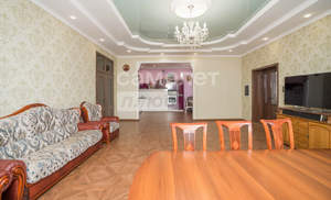 Дом 450м², 3-этажный, участок 6 сот.  