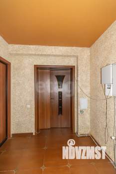 Таунхаус 222м², 3-этажный, участок 1 сот.  