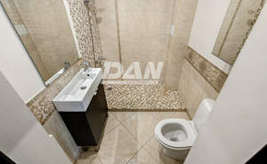 Дом 350м&sup2;, 2-этажный, участок 15 сот.  