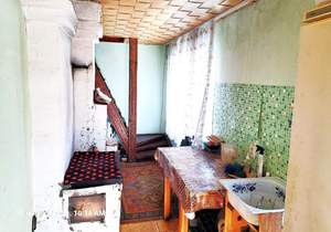 Дом 60м&sup2;, 2-этажный, участок 6 сот.  