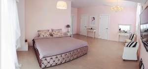 Дом 250м&sup2;, 2-этажный, участок 7 сот.  