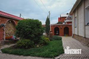 Коттедж 583м², 2-этажный, участок 9 сот.  