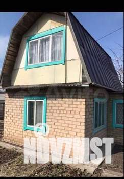 Дом 16м², 2-этажный, участок 400 сот.  