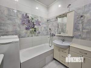 Дом 99м&sup2;, 2-этажный, участок 6 сот.  