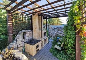 Дом 920м&sup2;, 2-этажный, участок 19 сот.  