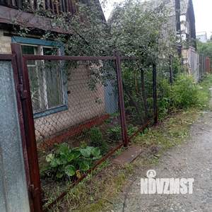 Дом 74м&sup2;, 2-этажный, участок 4 сот.  