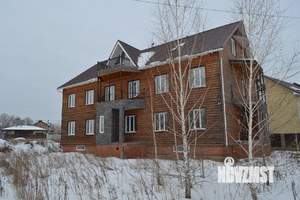 Коттедж 826м&sup2;, 3-этажный, участок 14 сот.  