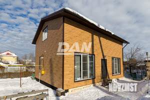 Коттедж 140м&sup2;, 2-этажный, участок 6 сот.  